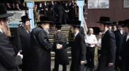 Main image for The Bobov 45 Rebbe Shlit"a Visits a Mechina L'Yeshiva Class in Camp