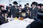 Yahrtzeit of the Spinka Rebbe Z"L by his son, the Kroli Rebbe Shlit"a.