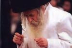 Main image for The Skverer Raavad Shlit"a Relates a Mofes of the Tosher Rebbe ZY"A in Honor of the Yahrtzeit on 27 Menachem Av Which Fell Out Yesterday