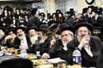 First Photos from the Grand Seudas Hillula of the Kretchnif Sighet Rebbe Z"L by His Children, the Brother Rebbes