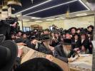 The Satmar Rebbe Shlit"a Going Up to the Tziyon on the Holy Yoma Dehilula of the Satmar Rebbe ZY"A.
