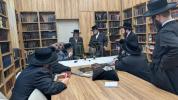The Gaavad of Yavozhna Shlit"a Visits the Gaavad of Woodridge Shlit"a