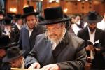 Visit of the Rishon LeZion, Rav Yitzchak Yosef Shlit"a, to the Belzer Rebbe Shlit"a.