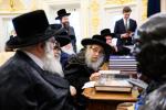 Baruch Shenasan Mikvodo L'Basar V'Dam: Once in 50 Years - Historic Visit of Gedolei Hador to the White House