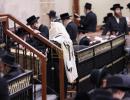 First Selichos in the Satmar Williamsburg Beis Medrash Hagadol Led by HaGaon HaTzaddik the Satmar Williamsburg Rov Shlit"a