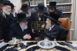 The Bohusher Rebbe Shlit"a Visiting Pe'er HaDor HaGaon HaTzaddik Rav Yaakov Meir Shechter Shlit"a