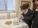Main image for Admorim and Rabbanim Attend a Siyum Kesivas Sefer Torah Led by the Makova Rebbe Shlit"a