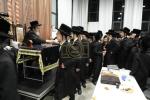 Belz Yeshiva of Kiryat Gat Comes to Hear a Sichas Chizuk from the Dinover Rebbe Ahead of the Upcoming Rosh Hashanah