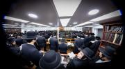 First Selichos in Toldos Tzvi Spinka
