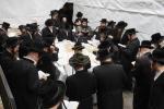 Main image for Yom HaKadosh by the Kretchnif Sighet Rebbe Shlit"a