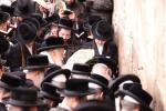 The Toldos Aharon Rebbe Shlit"a at the Final Selichos on Erev Yom Kippur