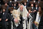 Ma'amad Ne'ilas Hachag and Hakafos Shniyos by the Satmar Bnei Brak Rosh Yeshiva Shlit"a