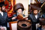 Chol HaMoed Sukkos L'chaim in the Sukkah of the Nagid Reb Yitzchok Rabinowitz in Honor of Donating the New Simcha Hall 'Ulam Sarah Leah' at B'beiso Nava Kodesh