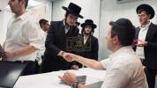 $500 Each: 96 Yeshiva Bochurim And Avreichim Receive Grants After Military Imprisonment
