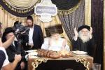 Lavish Hoshana Rabbah Seudah at the Residence of HaGaon Rav Moshe Sternbuch Shlit"a for Supporters of Kollelei Teshuvos VeHanhagos Under His Leadership