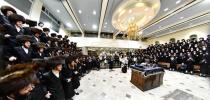 Hoshana Tzaddik Moshio: Hoshana Rabbah and Hakafos Shniyos by the Kretchnif Yerushalayim Rebbe Shlit"a