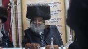 "Zeh HaSha'ar LaHashem": Kvias Mezuzah at the New Home of the Nagid Reb Elimelech Beck, Led by the Rosh Yeshiva of Satmar Bnei Brak Shlit"a