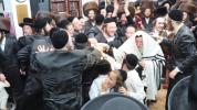 Yom Tov Sukkos Celebrated by the Mashpia HaGaon HaTzaddik Rav Yitzchok Moshe Erlanger Shlit"a Together With His Kehillah in Ashdod
