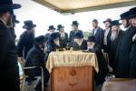 Main image for Od Yenuvun Beseiva: The Sanzer Rebbe Shlit"a Visits HaGaon Rav Moshe Sternbuch Shlit"a for His 74th Birthday