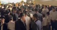 Main image for Hundreds of Yidden at the Tziyon of HaGaon Rav Ovadia Yosef ZT"L Today for the 13th Yahrzeit