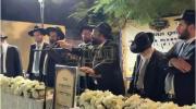 Main image for L'Kadeish Shem Shomayim: Hundreds of Bochurim at Military Prison in Support of Arrested Bochur