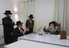 "Tell them that Yisroel Hager is also such a big kana'i": Divrei Kodesh from the Vizhnitzer Rebbe L'Refuah Shleimah During a Visit Yesterday by Representatives of the Yahadut HaTorah Party