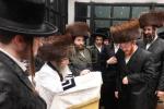 The Kretchnif Sighet Rebbe Shlit"a's Visit to America, Part 1