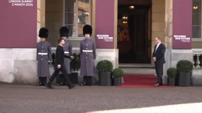 Ukraine's President Volodymyr Zelensky arrives for London summit