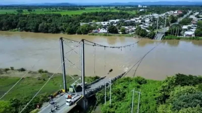 AERIAL SHOTS of Collapsed Bridge in Ecuador Where One Died and Two Missing