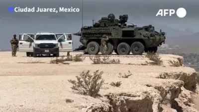 US Rolls Out Armored Vehicles to Mexico Border
