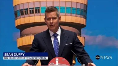 Transportation Secretary Unveils Next Air Traffic Control Plan.
