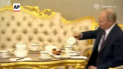 Putin and Xi Jinping Share Tea in Russia.