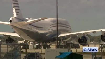 President Trump is Gifted a Qatari Luxury Plane. 