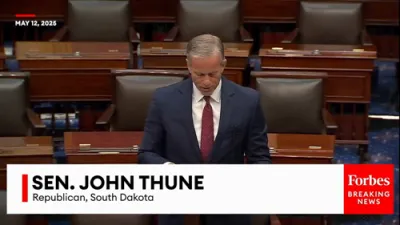 Sen. Thune Criticizes Democrats for Blocking 2025 Stablecoin Bill.