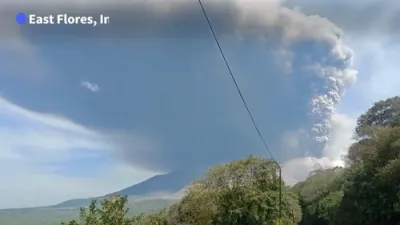 Mount Lewotobi Laki-Laki Erupts again in Indonesia. 