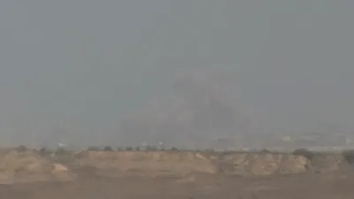 Smoke Rises Over Central Gaza as Israel Pushes Forward, Netanyahu Sends Team for Truce Talks. 