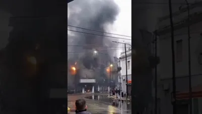 Massive Fire Collapses Appliance Warehouse in La Plata, Argentina. 