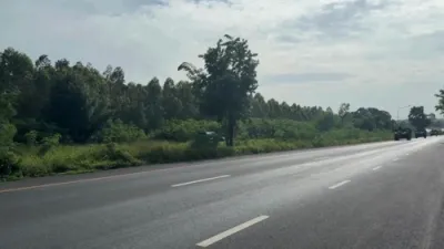 Thai Military Mobilizes Amid Escalating Clashes with Cambodia.