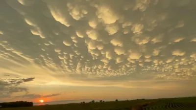 Mammatus Clouds Make for Glorious Sunset.