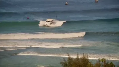 75-Foot Passenger Vessel Runs Aground Near Honolulu Harbor.