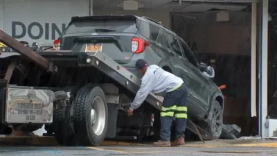Car Smashes Into Yonkers Building, 7 Hurt.