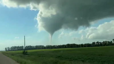 Funnel Cloud Spotted in South Dakota During Tornado Warning.