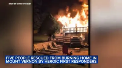 Mount Vernon Police Save Family from Flames.