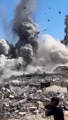Israeli Jets Strike Gaza Building With Precision Bomb.