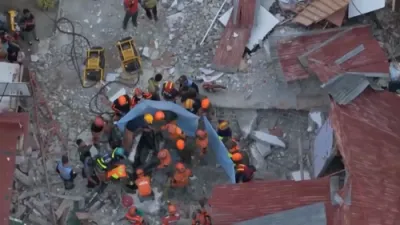 Deadly 6.9 Quake Hits Philippines, 69 Killed. 