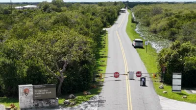 Everglades Park Shuts Down Amid U.S. Government Closure. 