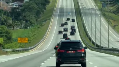 Trump Motorcade Moves Through Kuala Lumpur Ahead of ASEAN Summit.