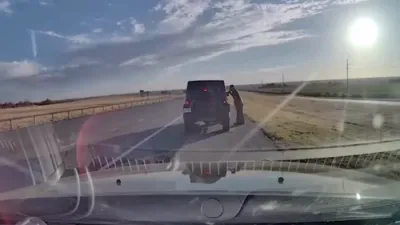 Oklahoma Officer Disarms Knife-Wielding Man Amid Mental Breakdown.