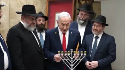 Netanyahu Lights Final Hanukkah Candle, Honors Chabad Resilience.
