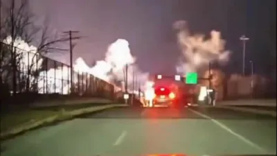 Transformer Explosion Knocks Out Power on Cleveland.